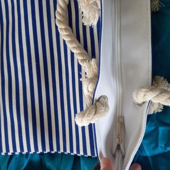 Katherine Karambelas striped beach bag - Picture 4 of 7